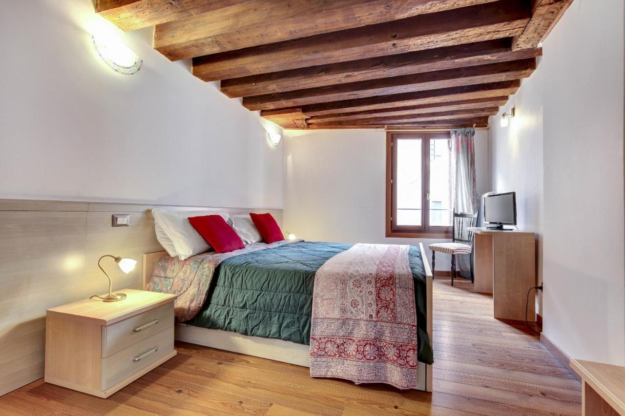Residenza Valier - Rialto By Wonderful Italy Appartement Venetië Buitenkant foto
